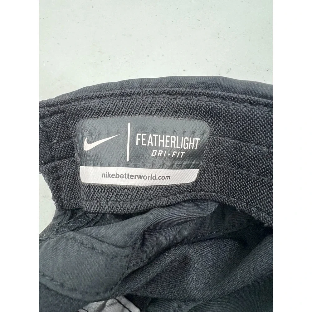 Nike Featherlight 7 Panel Hat Gray White Swoosh Dri-fit‎ Strapback Baseball Cap